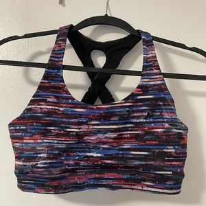 Lululemon bra size 8